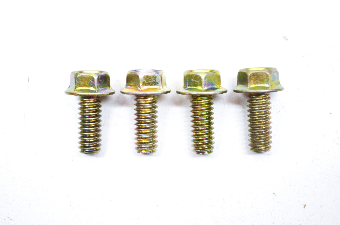 OEM Polaris 7517659 Screw Qty 4 NOS