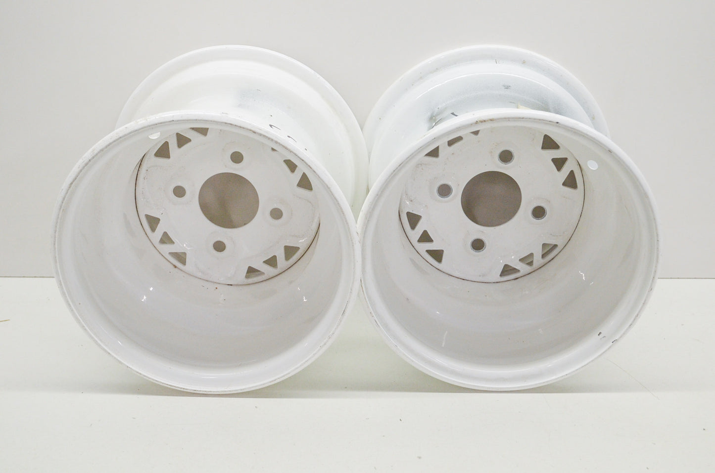 OEM Polaris 1520183-133 White Ream Rim Qty 2