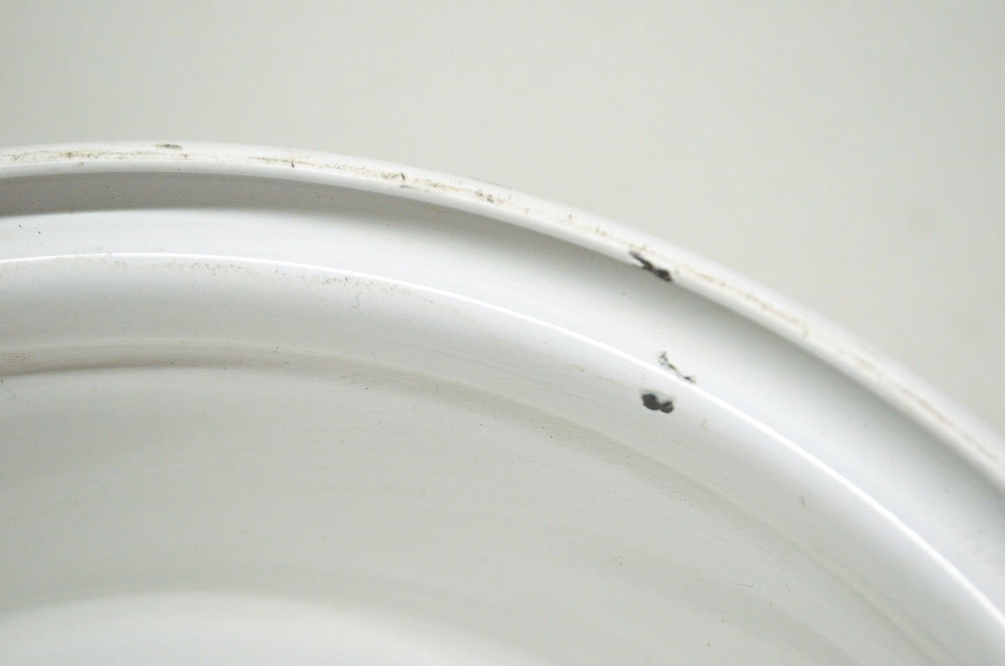 OEM Polaris 1520183-133 White Ream Rim Qty 2