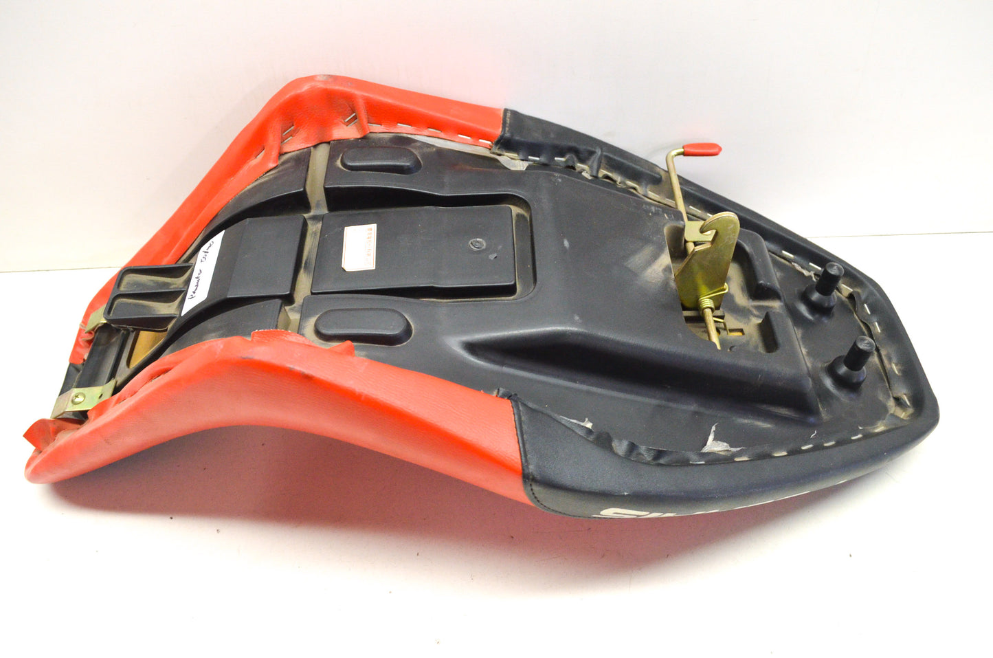 Red/Black 90 Seat