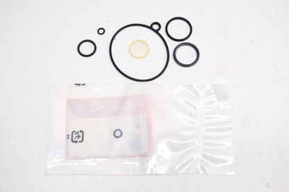 OEM Honda 16010-957-305 Gasket Set NOS