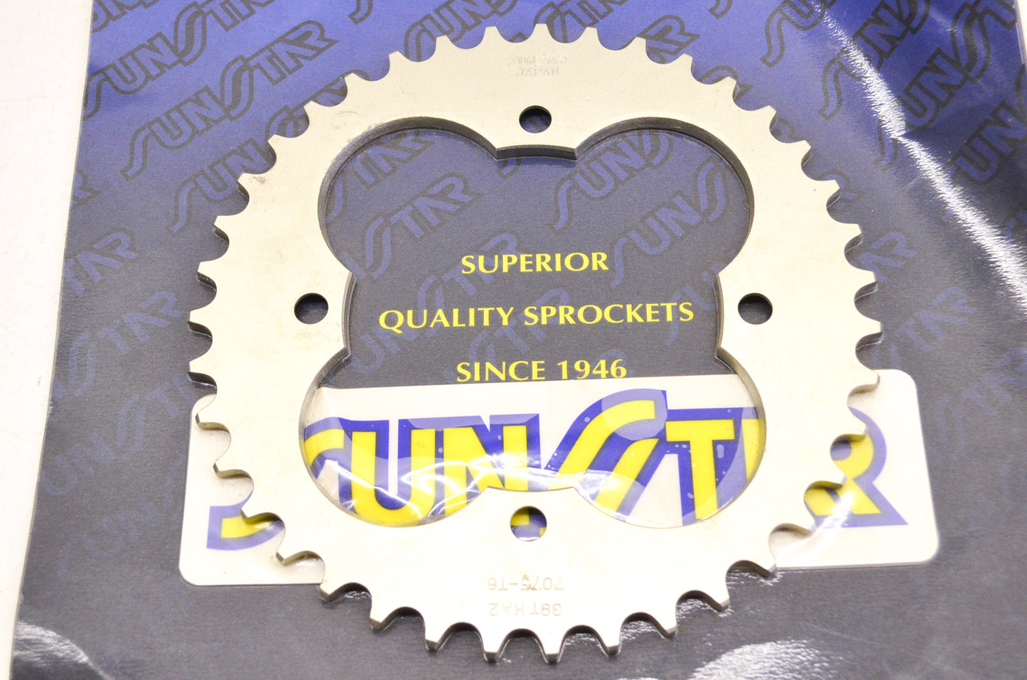 Sunstar H011-HA2-WKS, 2500-134 Sprocket 39T NOS