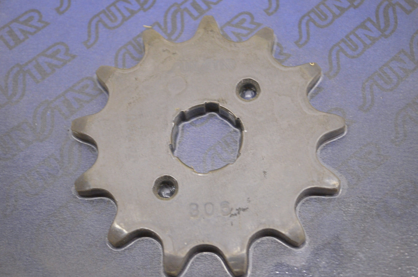 Sunstar 30613, 2501-046 Front Sprocket 13T NOS