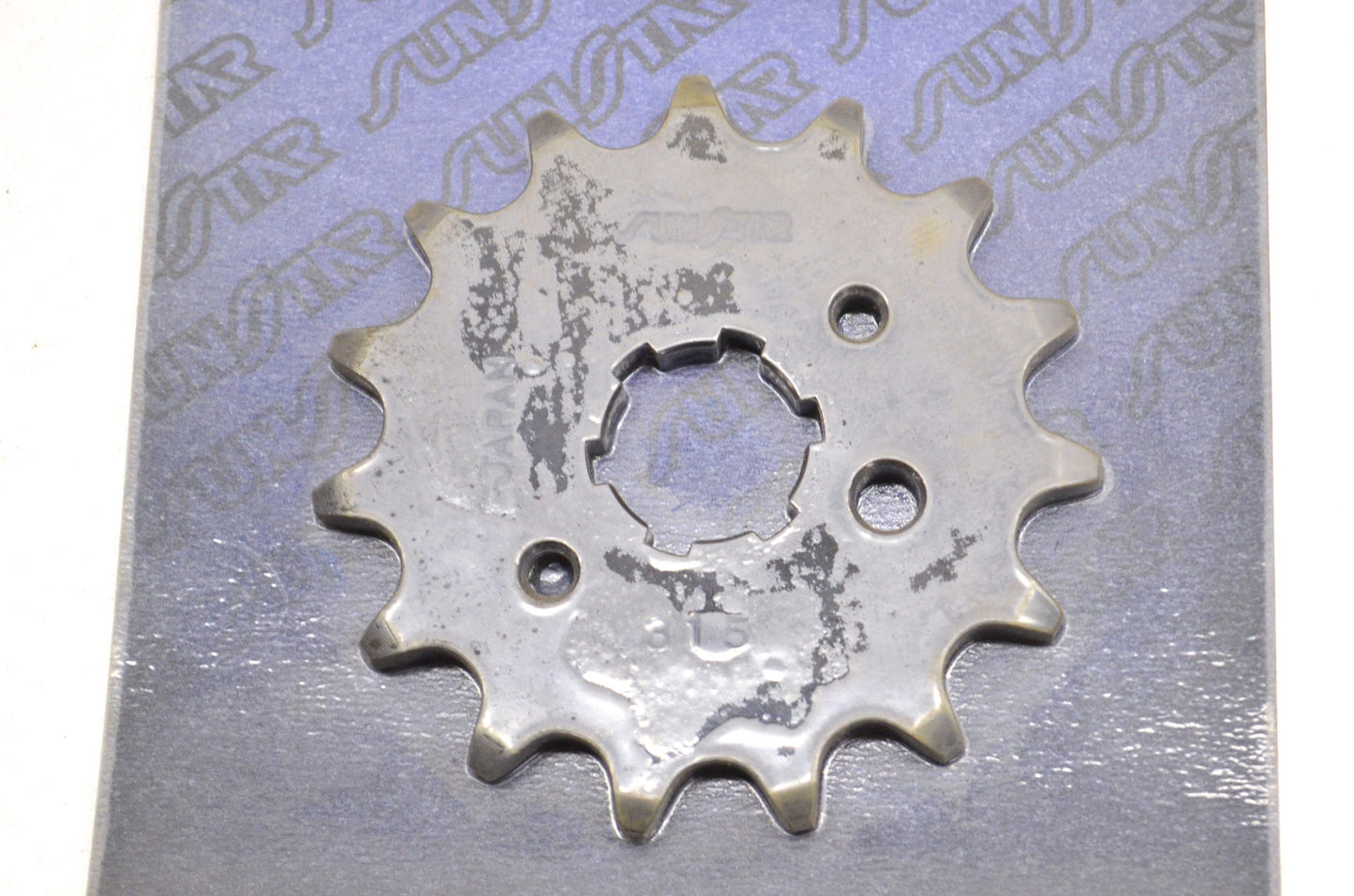 Sunstar 31515, 2501-058 15 Tooth Front Sprocket NOS