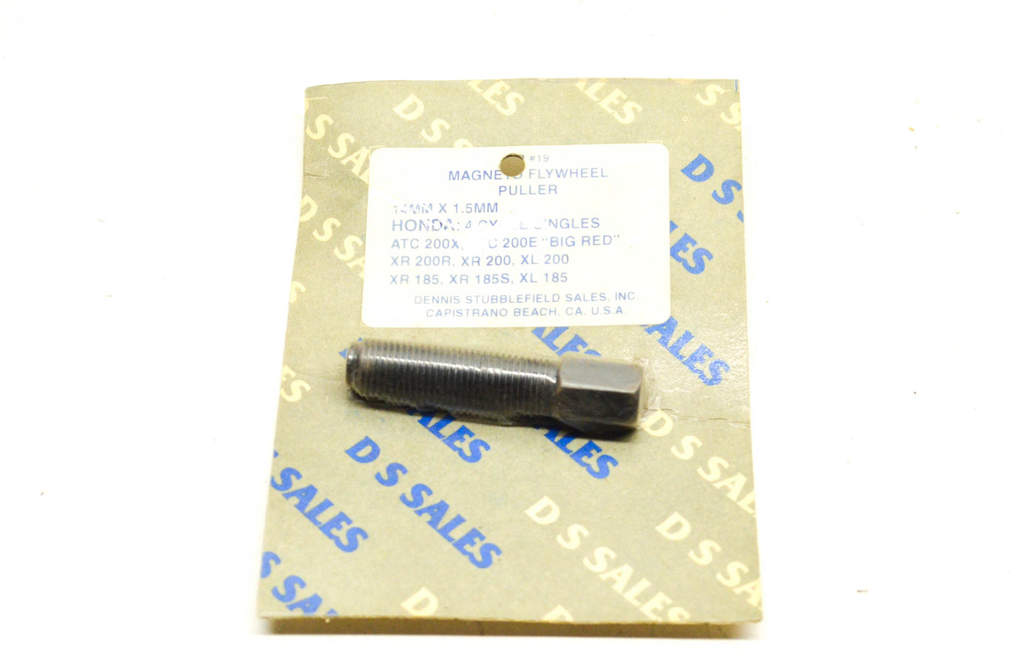 New OEM DS Sales Magneto Flywheel Puller 14mm X 1.5mm NOS