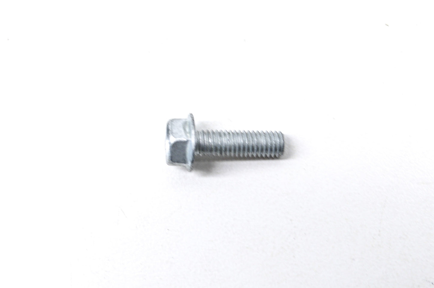 OEM Honda 90014-MN5-000 Flange Bolt (6X20) NOS
