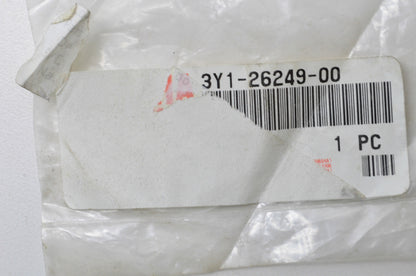 New OEM Yamaha Throttle Sleeve Ring NOS