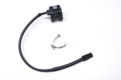 OEM Yamaha 5UM-83976-F2-00 Handle Switch 1 NOS