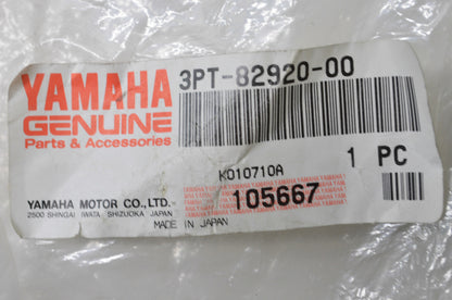 New OEM Yamaha Lever Holder Assembly NOS