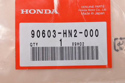 OEM Honda 90603-HN2-000 Circlip (44mm) NOS