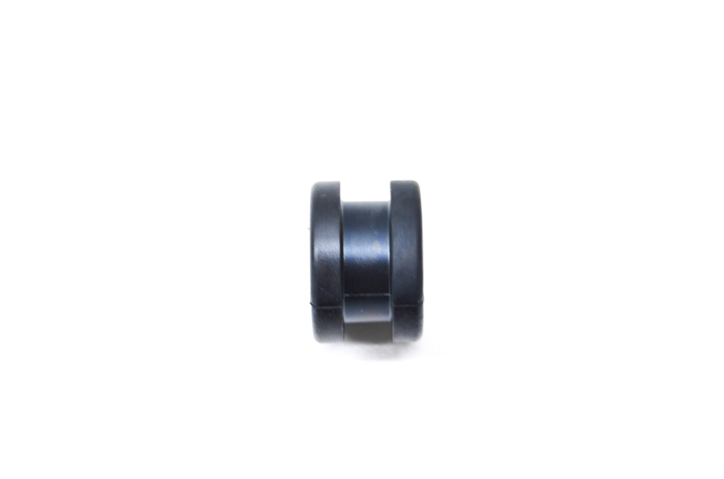 OEM Yamaha 90480-18290-00 Grommet