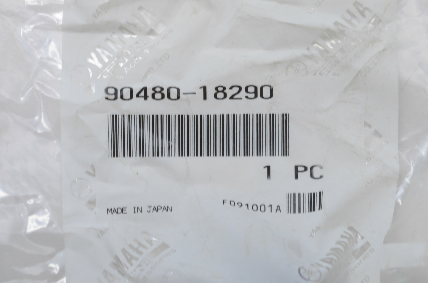 OEM Yamaha 90480-18290-00 Grommet