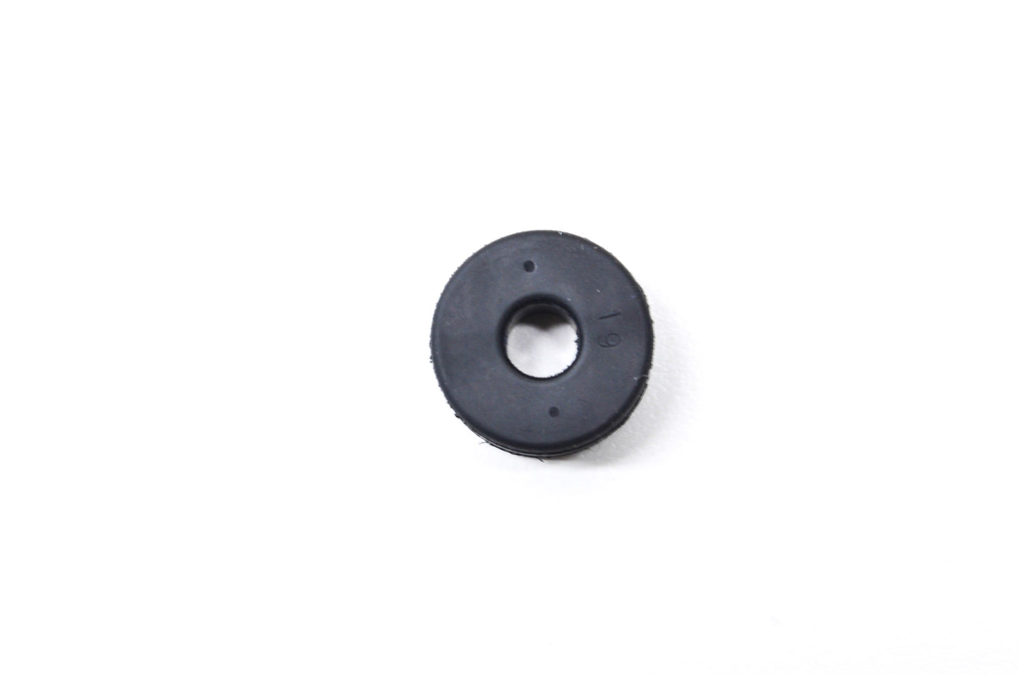 New OEM Yamaha 90480-13014-00 Grommet NOS