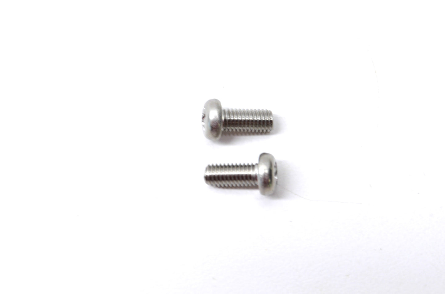 OEM Yamaha 98580-05012-00 Pan Head Screw Qty 2 NOS