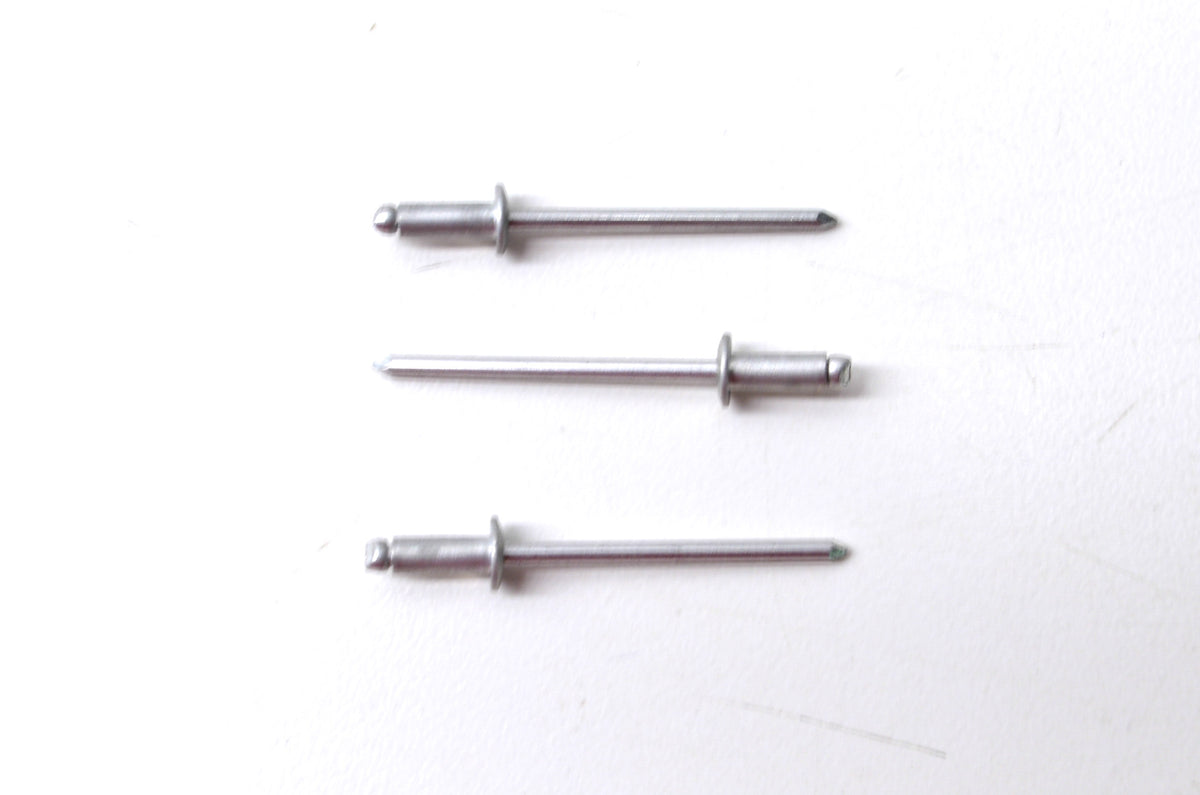 OEM Yamaha 90267-32004-00 Blind Rivet Qty 3 NOS