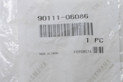 New OEM Yamaha 90111-06086-00 Hex Socket Button Bolt NOS
