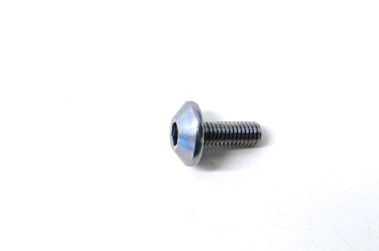 OEM Yamaha 90111-06038-00 Bolt NOS