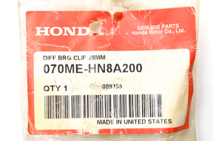 OEM Honda 070ME-HN8A200 Differential Bearing Clip 28mm NOS