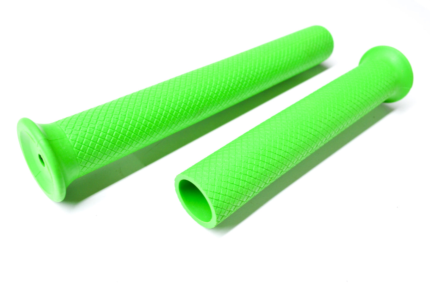 New OEM Arctic Cat Green Long Handlebar Grip Kit NOS