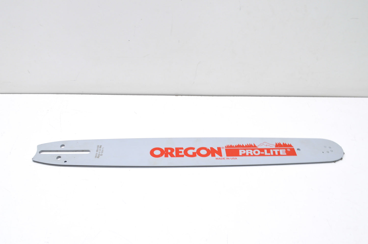 New Oregon Pro-Lite Guide Bar 3/8' Pitch .058' Gauge 18' NOS
