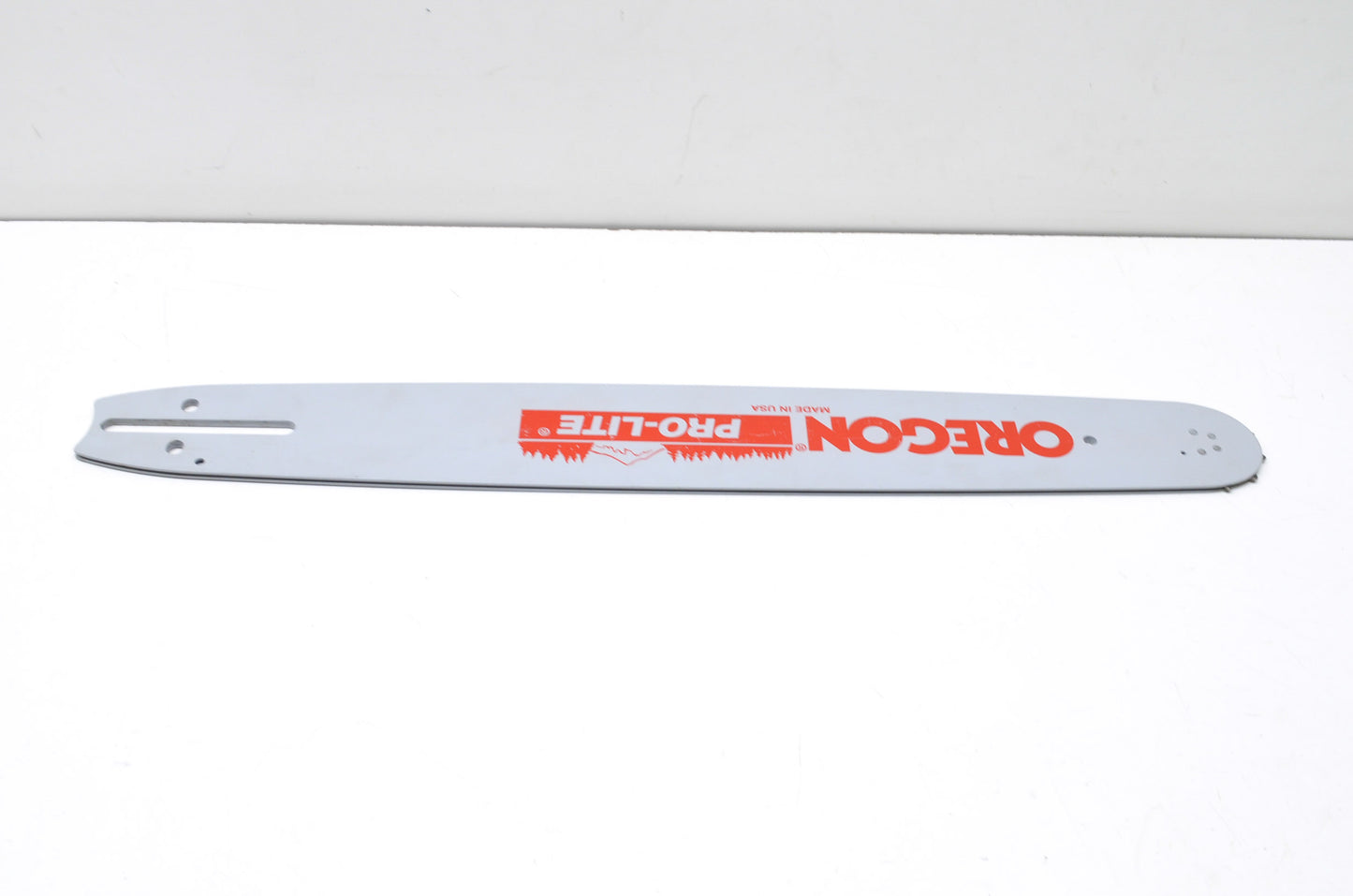 New Oregon Pro-Lite Guide Bar 3/8' Pitch .058' Gauge 18' NOS