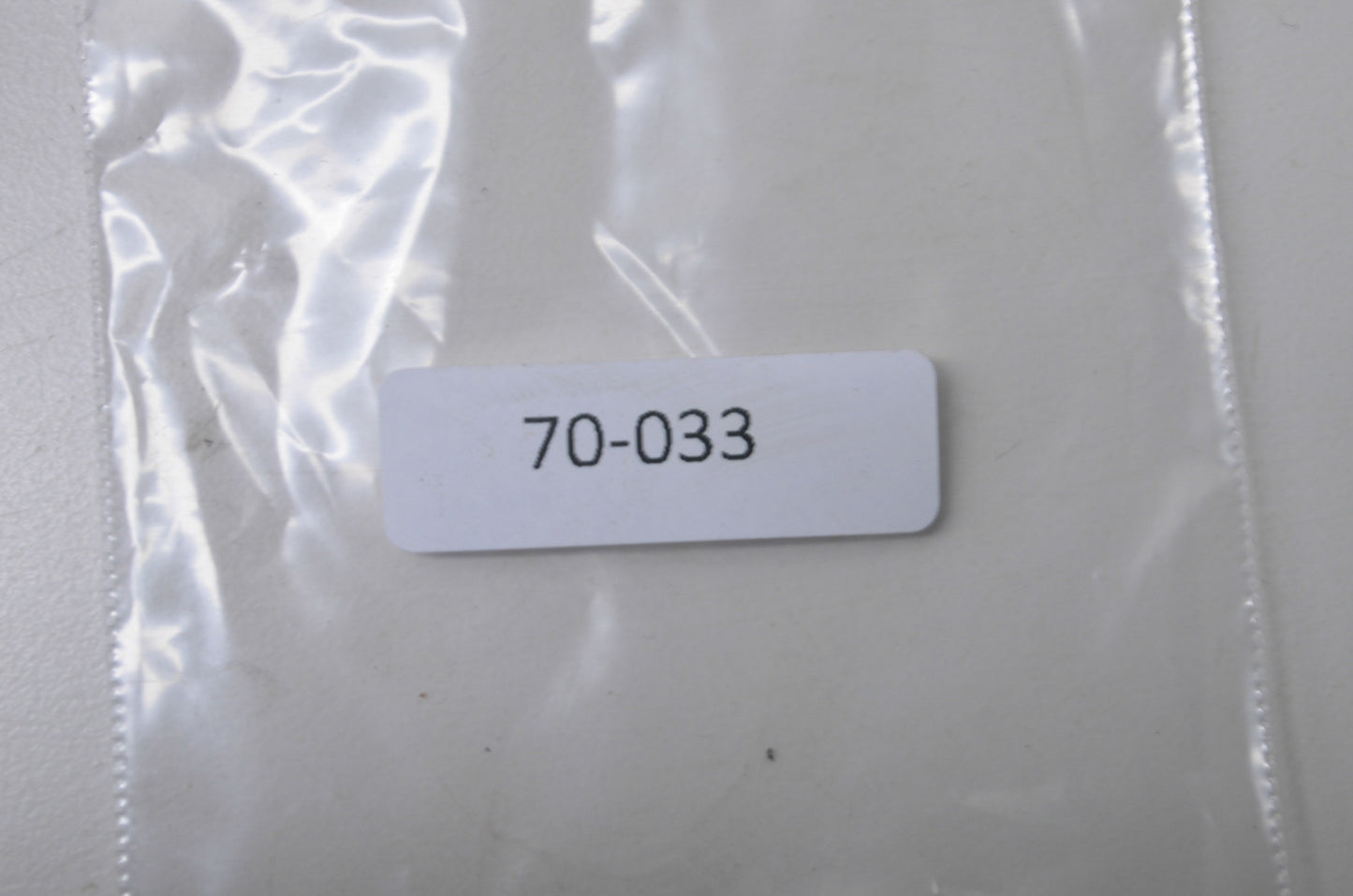 Aftermarket 70-033 Valve Stem Seal NOS