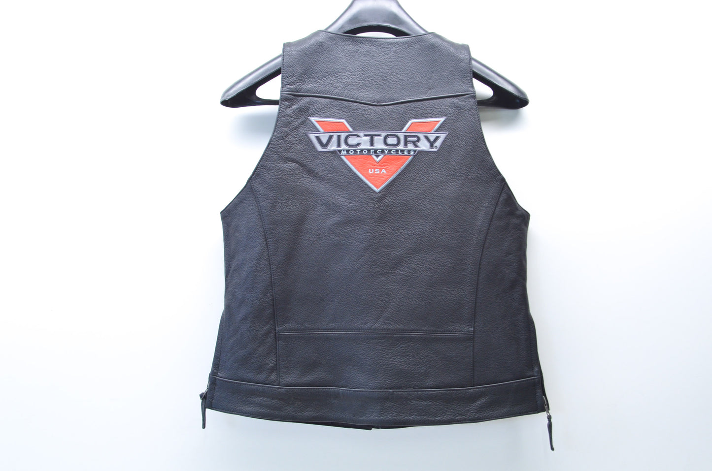 New OEM Victory  Womens Medium Black Borderland Leather Vest NOS