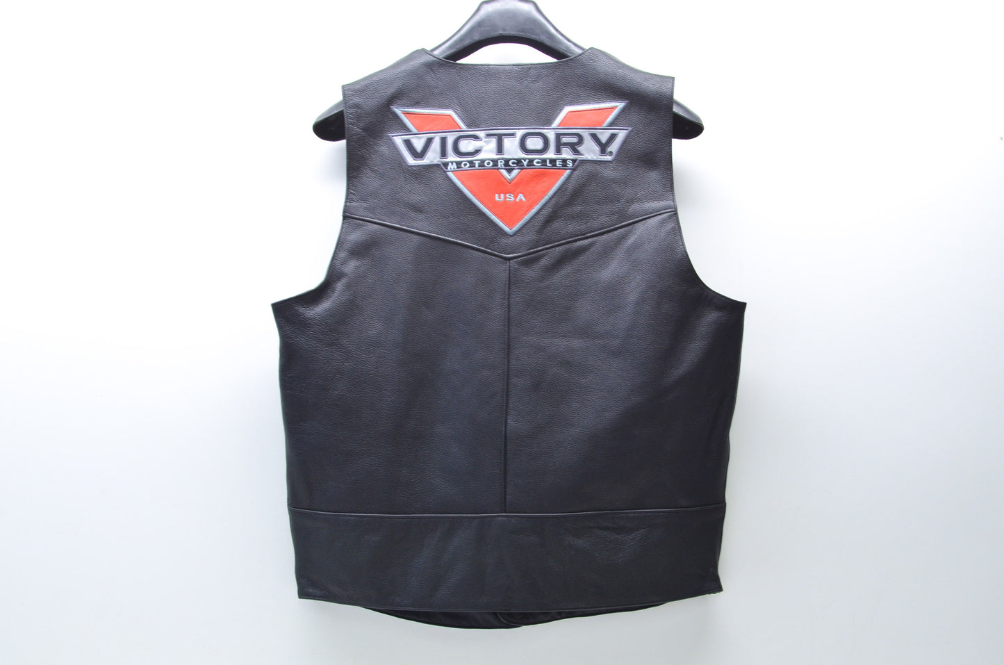 New OEM Victory Vitory Mens Medium Black Leather Borderland Vest NOS