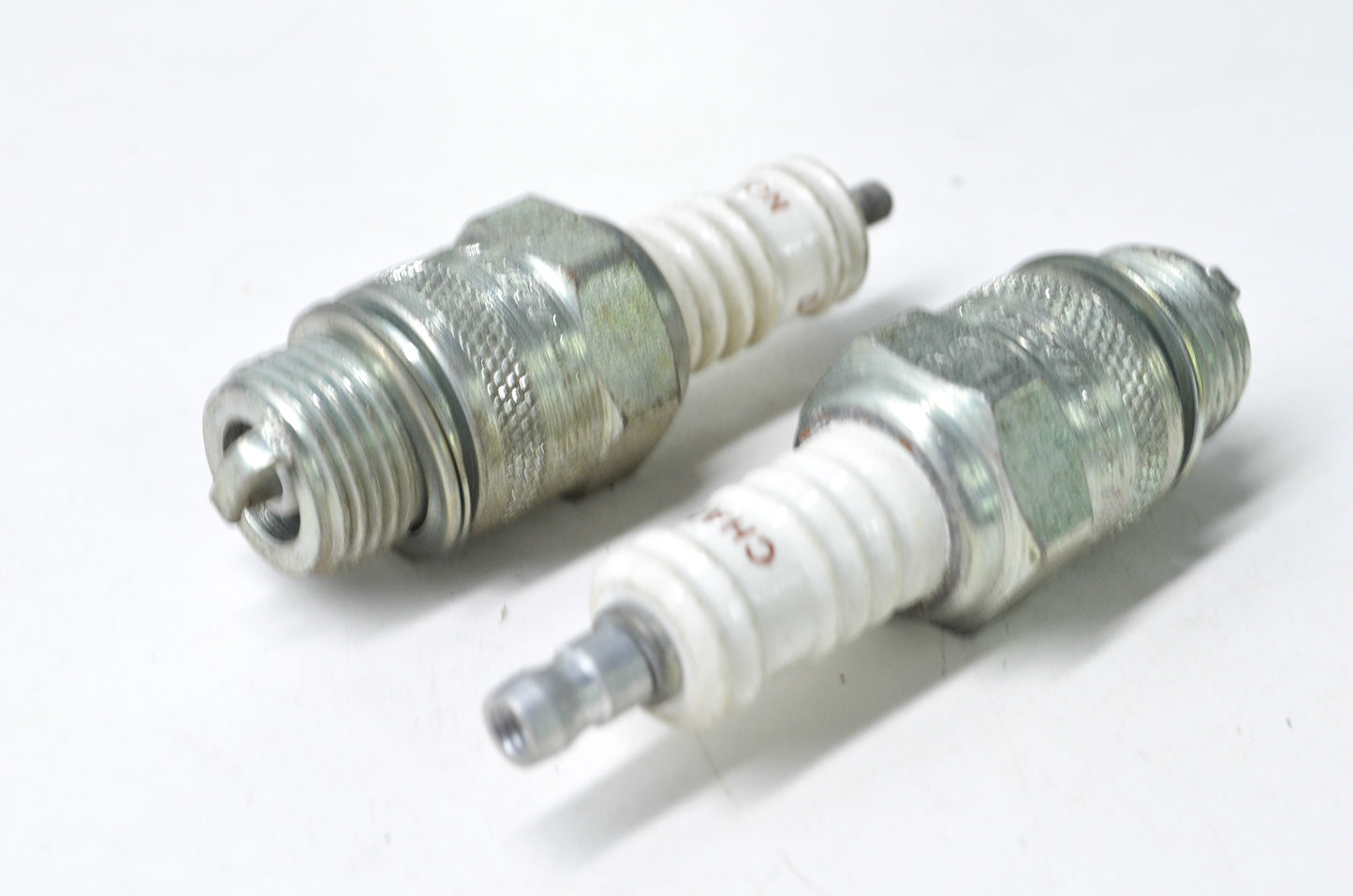 New Champion Spark Plug QTY 2 NOS