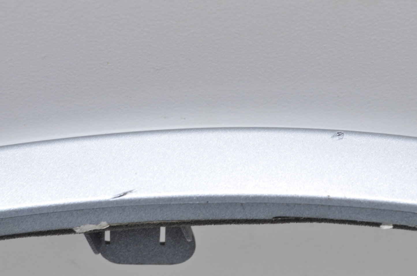 OEM Mazda LD50-50-BA1B Silver Right Side Bumper Cover Molding NOS