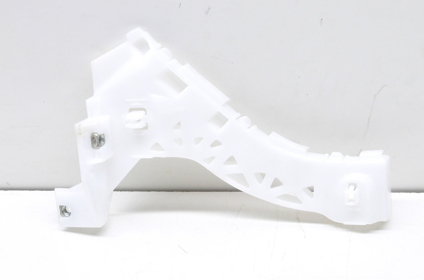 OEM Mazda MZ-M304-A9R Front Bumper Cover Retainer NOS
