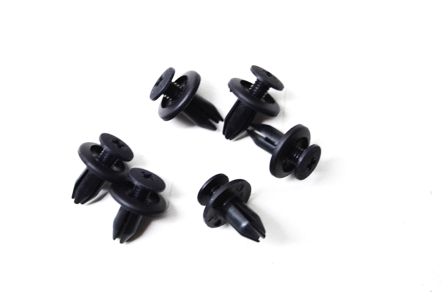 New OEM Mazda Rivet Clip QTY 6 NOS