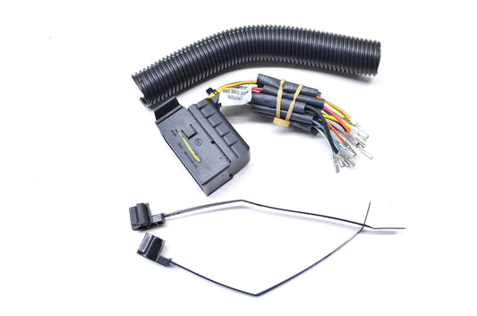 OEM Mazda YL8Z-14S411-AB, ECY1-67-SH0 Wire Harness Plug Pigtail Kit NOS