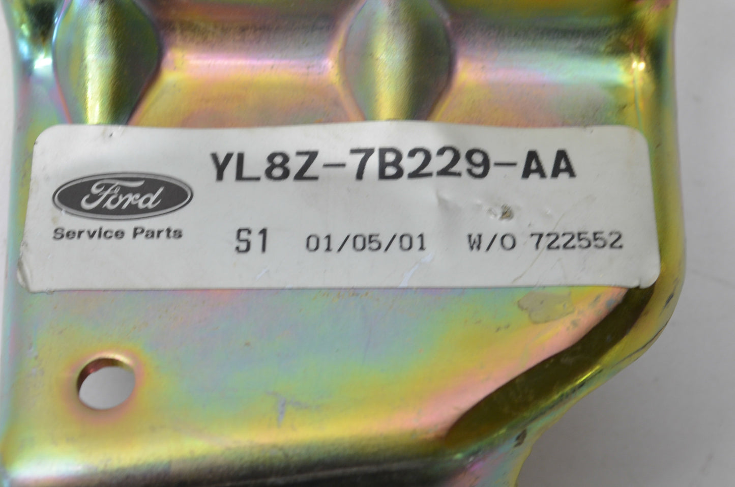 OEM Ford YL8Z-7B229-AA, EC01-46-086C Mazda Cable Bracket NOS