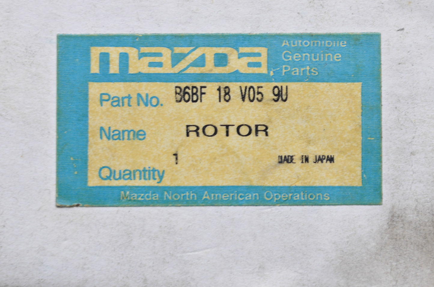 OEM Mazda B6BF-18-V05-9U Distributor Rotor NOS