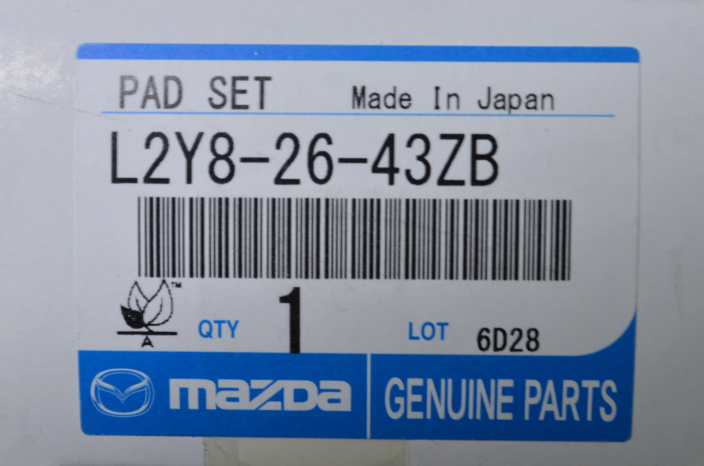 OEM Mazda L2Y8-26-43ZB Brake Pad Kit NOS