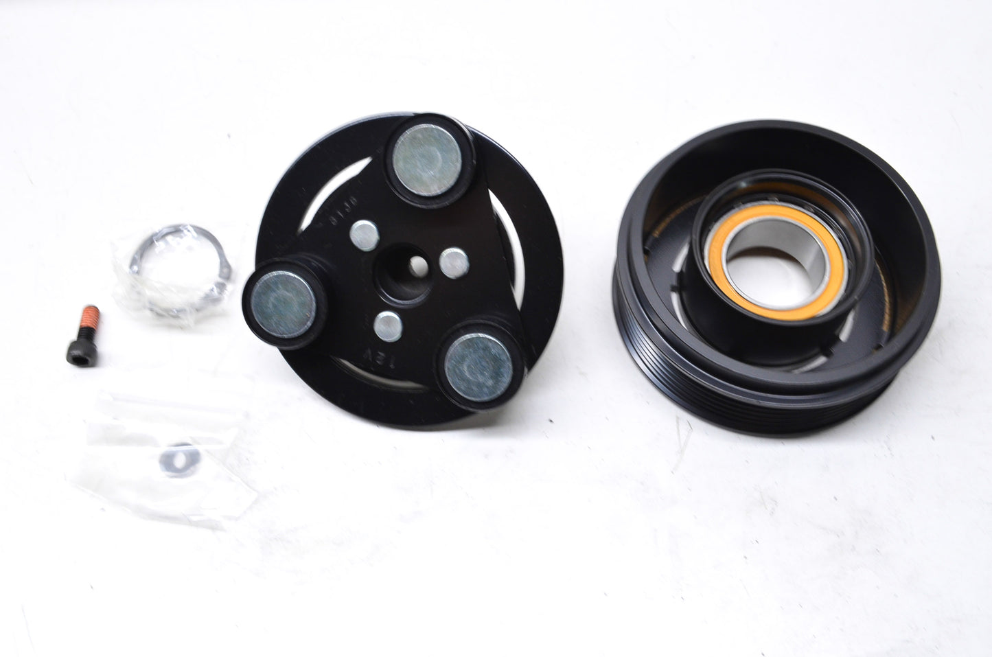 OEM Mazda EG21-61-L20 Compressor Clutch Pulley Kit NOS