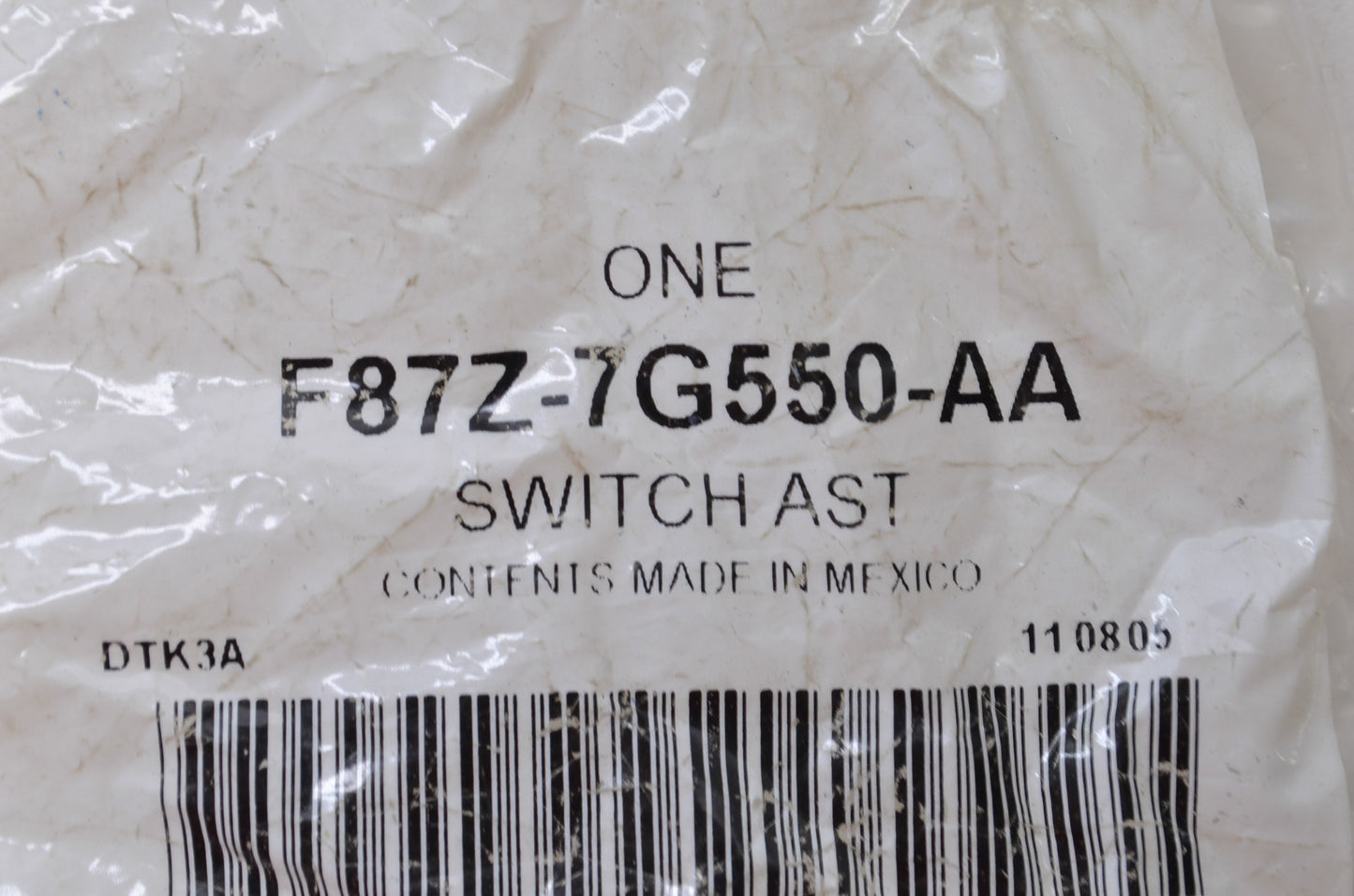 New OEM Ford F87Z-7G550-AA Lock Switch NOS