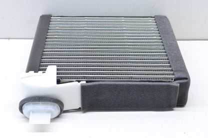 OEM Mazda EG21-61-J10 Eg21-61-J10 Evaporator NOS
