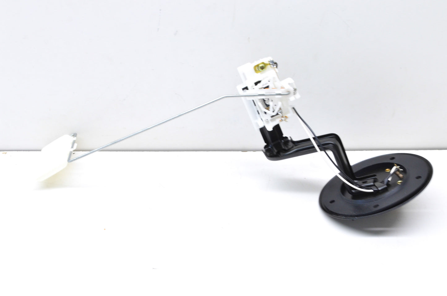 New OEM Mazda Fuel Tank Sending Unit NOS
