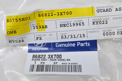 Hyundai 86822-3X700 Right Wheel Guard NOS