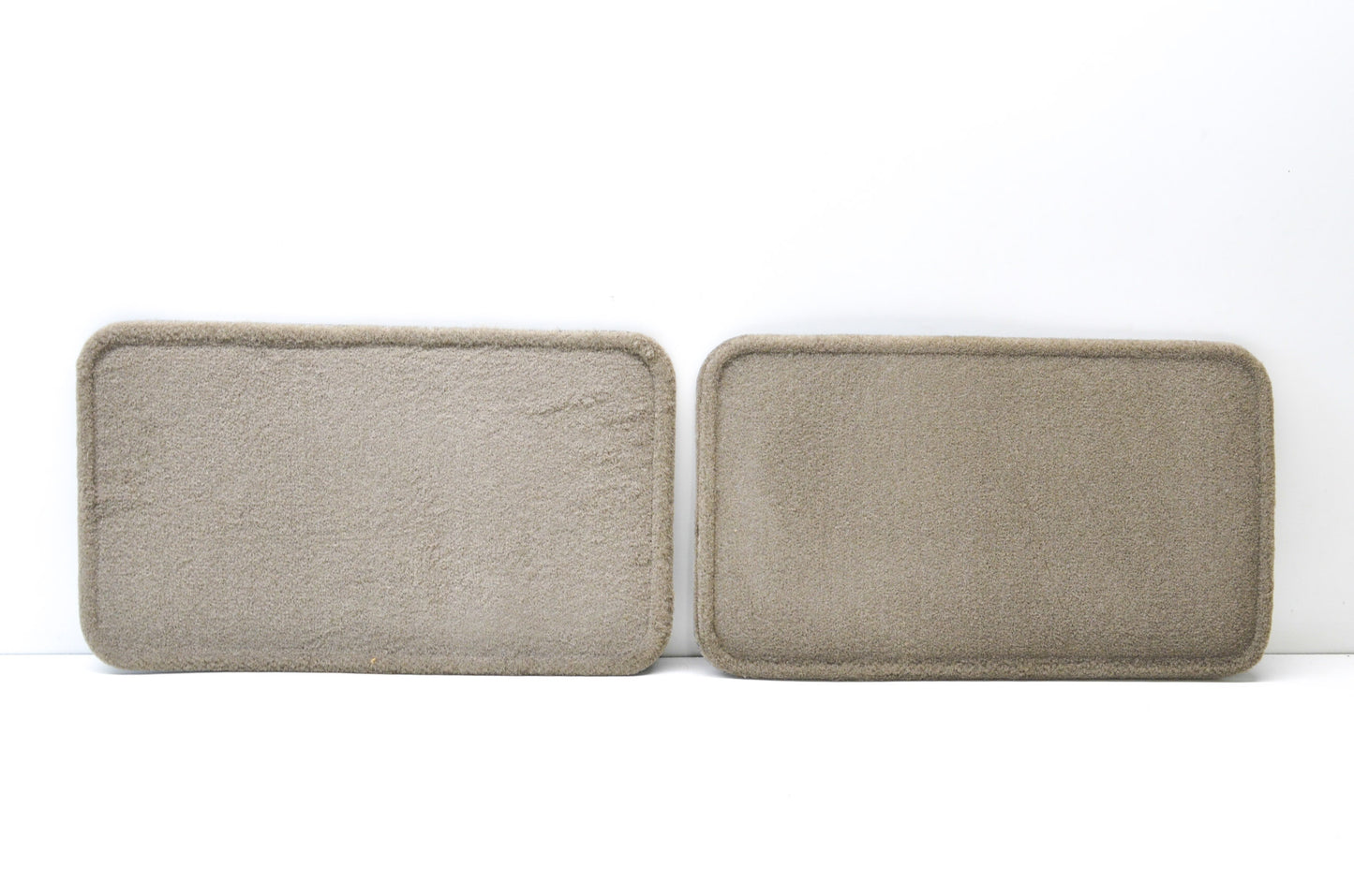 OEM Ford YL84-7813005-A, EC01-68-67ZA-20 Tan Rear Floor Mat Set NOS