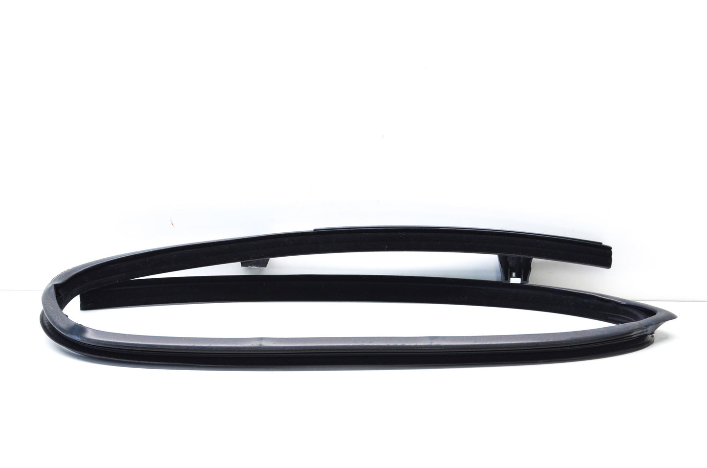 OEM Ford YL8Z-7821546-BAA, EC01-58-605N-70 Front Door Glass Channel Weather Stri