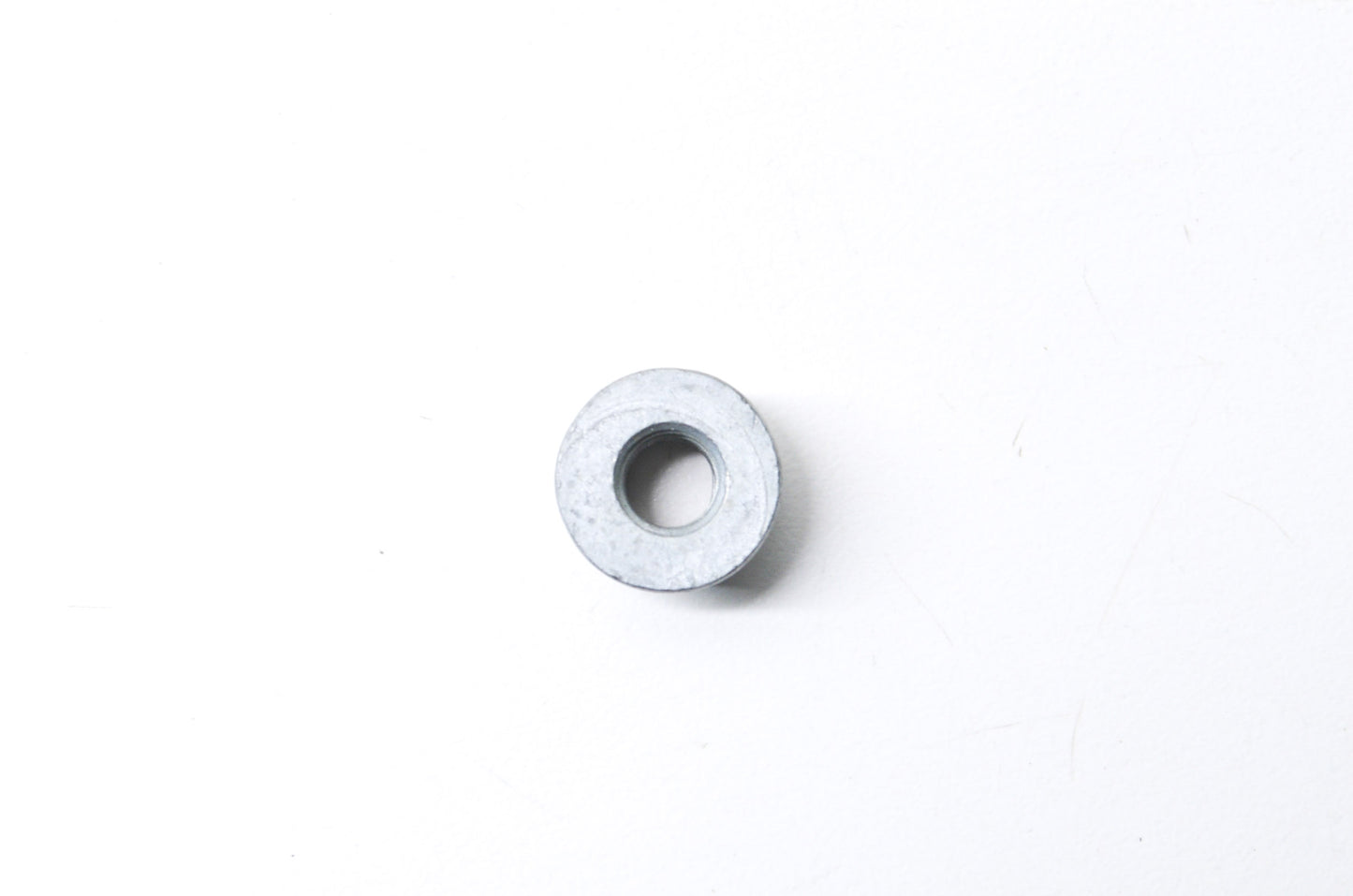 OEM Mazda 9XG0-25-86X1 Hinge Retainer Nut NOS