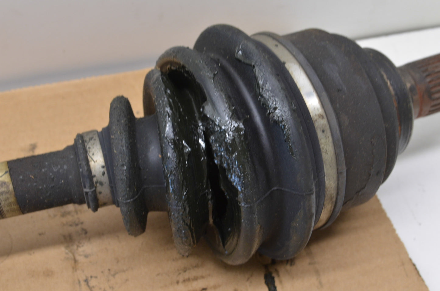 OEM Mazda GG91-25-60XR-00 Front Left Drive Shaft Assembly