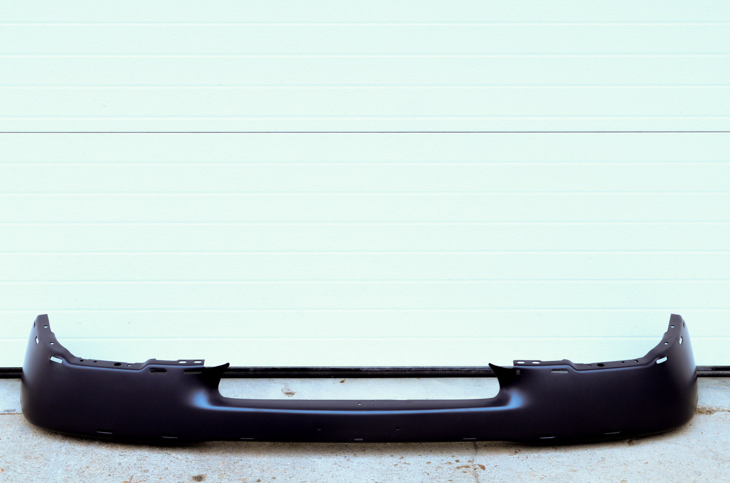 OEM Mazda F87Z-17757-DA, ZZP0-50-031 Front Bumper NOS