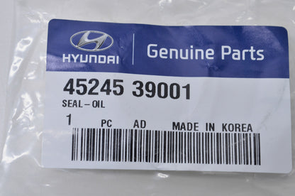 New OEM Hyundai Oil Seal NOS