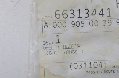 OEM Mercedes-Benz A0009050039 Electronic Key NOS