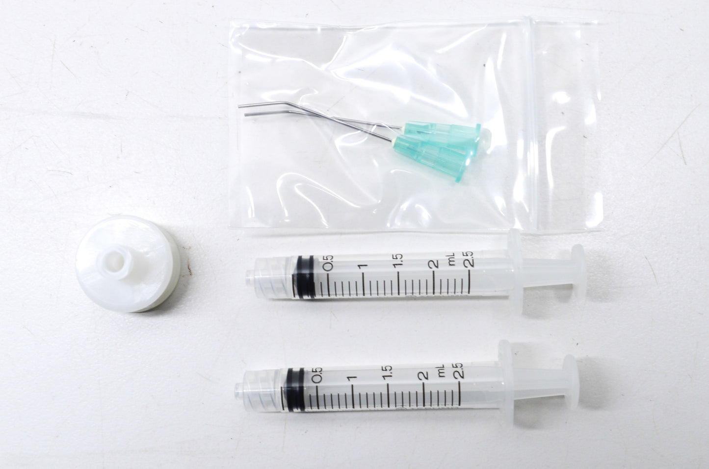 OEM Toyota 09810-99010 Syringe Kit NOS