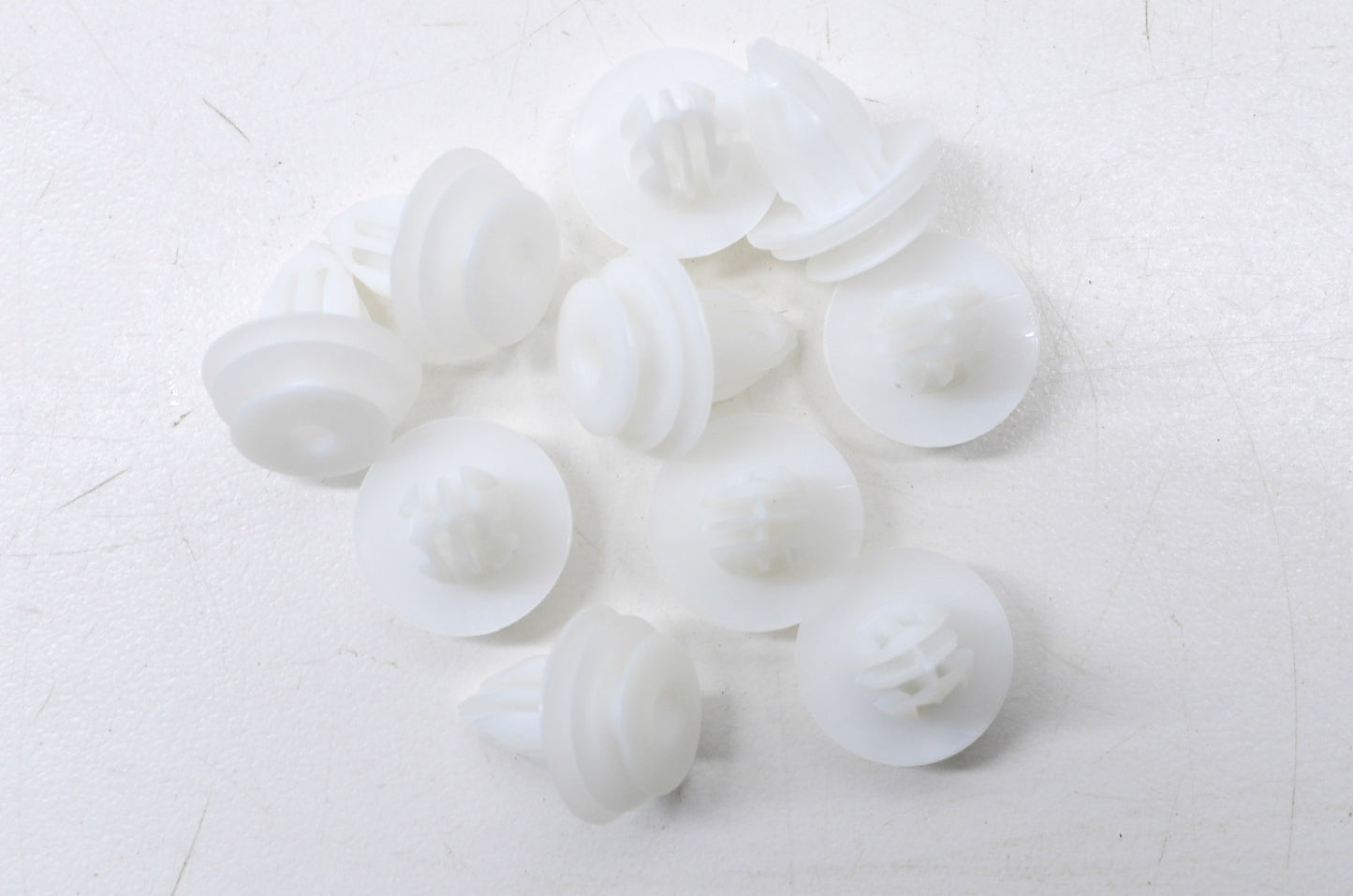 New OEM Toyota Clip QTY 10 NOS